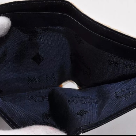 AUTH MCM White Bi-fold Leather Wallet - Picture 6 of 8